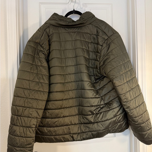 Goodfellow Puffer Jacket - Picture 6 of 6